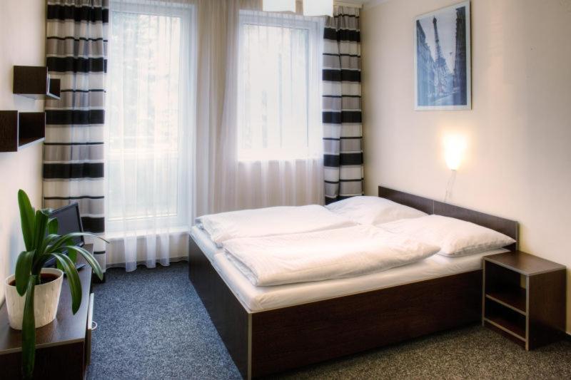 Hotel Sazavsky Ostrov Sázava Eksteriør billede